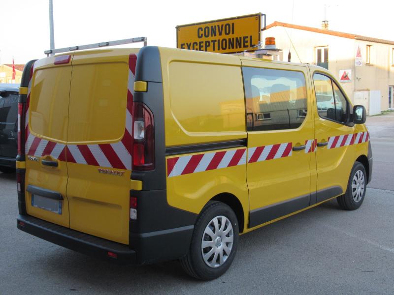 07 BALISAGE + BARRE DE SIGNALISATION CONVOI EXCEPTIONNEL