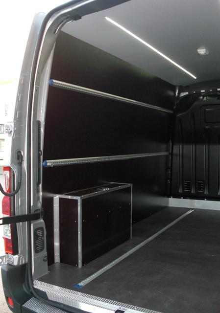 06 RAIL ARRIMAGE ALUMINIUM VEHICULE MAGASIN