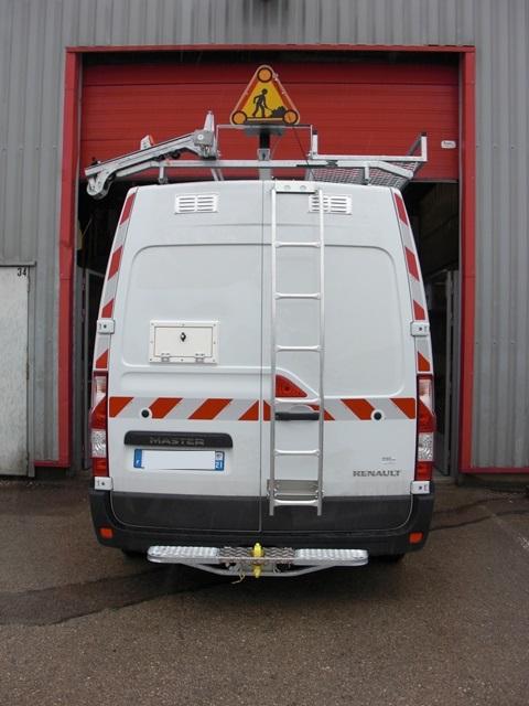 03 PORTE ECHELLE