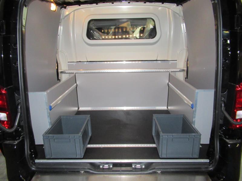11 PROTECTION LAVABLE AVEC JOINTS ETANCHEITE RAIL ARRIMAGE ALUMINIUM